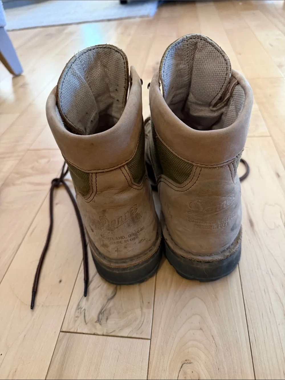 Danner Tan Leather Lace-Up Hiking Boots